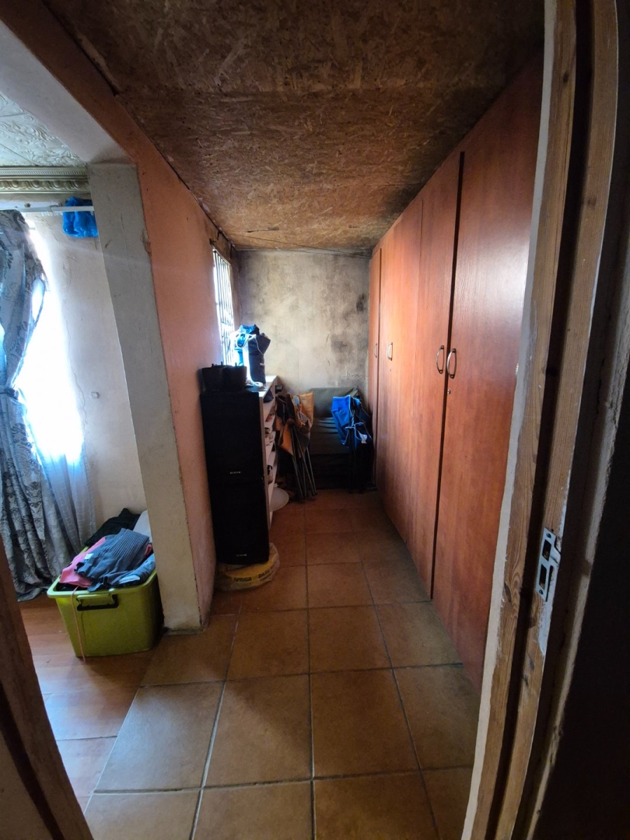 2 Bedroom Property for Sale in Kwa Nobuhle Eastern Cape